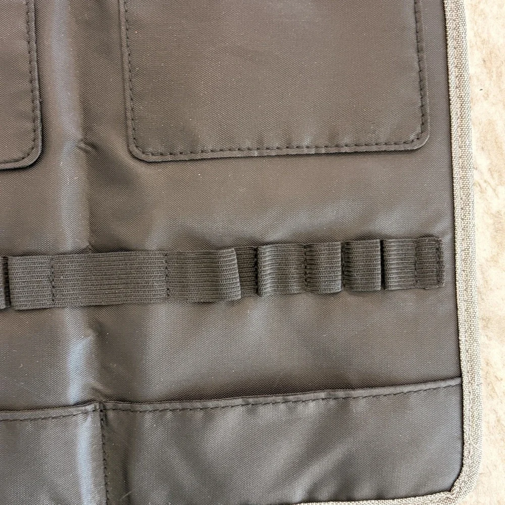 Gray Sephora Brush Bag With Magnetic Close